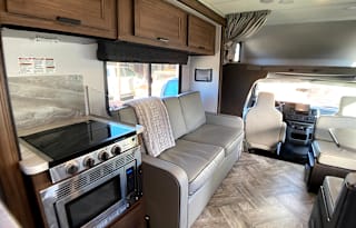 2021 Forest River RV Sunseeker Classic 2860DS Ford