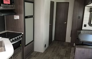 2020 CrossRoads RV Sunset Trail Super Lite SS289QB
