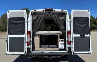 2021 winnebago solis 59p