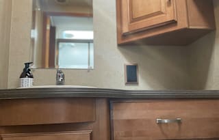 Gorgeous & Spacious RV in Gulf Shores, Alabama