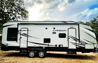 The Pointer Haus - 2017 Keystone RV Carbon 27