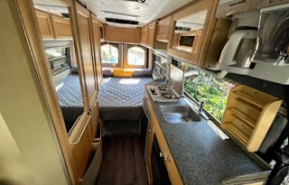 2006 Roadtrek Adventurous RS