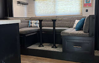 Hotel on Wheels! !! 2022 Forest RV  Wolf Pup 17JG