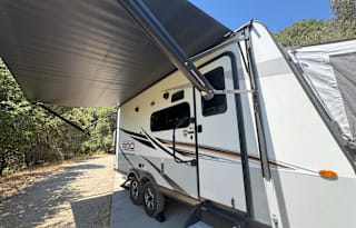 Quick RV Delivery and Setup for 6!
