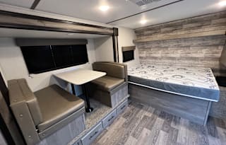 Easy AZ Bunkhouse: Solar + Free Generator