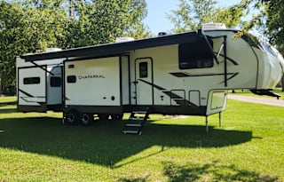 NEW 2025 Coachmen Chaparral 375BAF (2 full baths)
