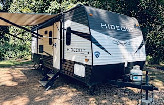Clean Camp Ready!! 22 Keystone Hideout 186ss