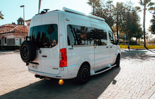 2022 LUXURY CUSTOM  MIDWEST AUTOMOTIVE PASSAGE