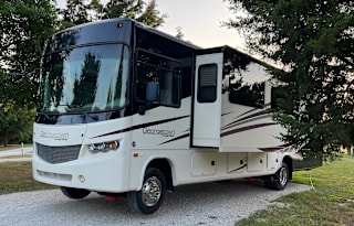 Forest River Georgetown 351DS