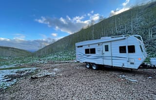 Mid-size/ 1/2 ton towable '05 Weekend Warrior 19ft