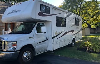 Getaway on Wheels RV-queen bed and slideout