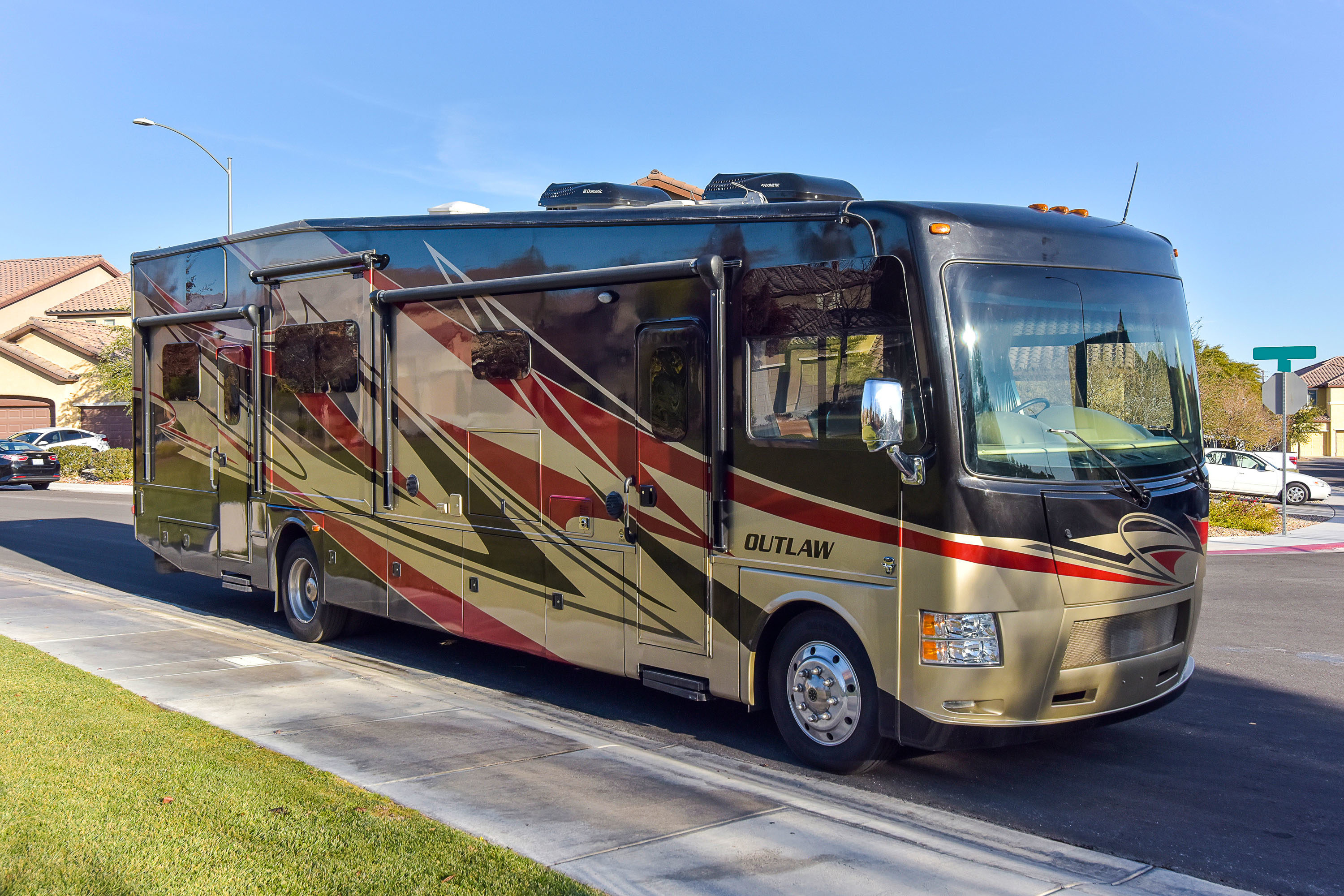 2015 Thor Outlaw Md Class A Motor Home Rv For Rent 12862