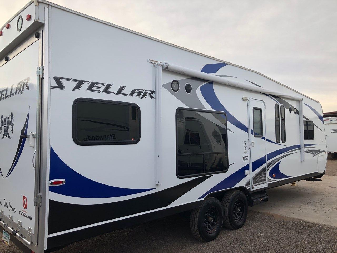 2015 Eclipse Stellar Xtra Lite 27FSG, RV Rental in Queen Creek, AZ 