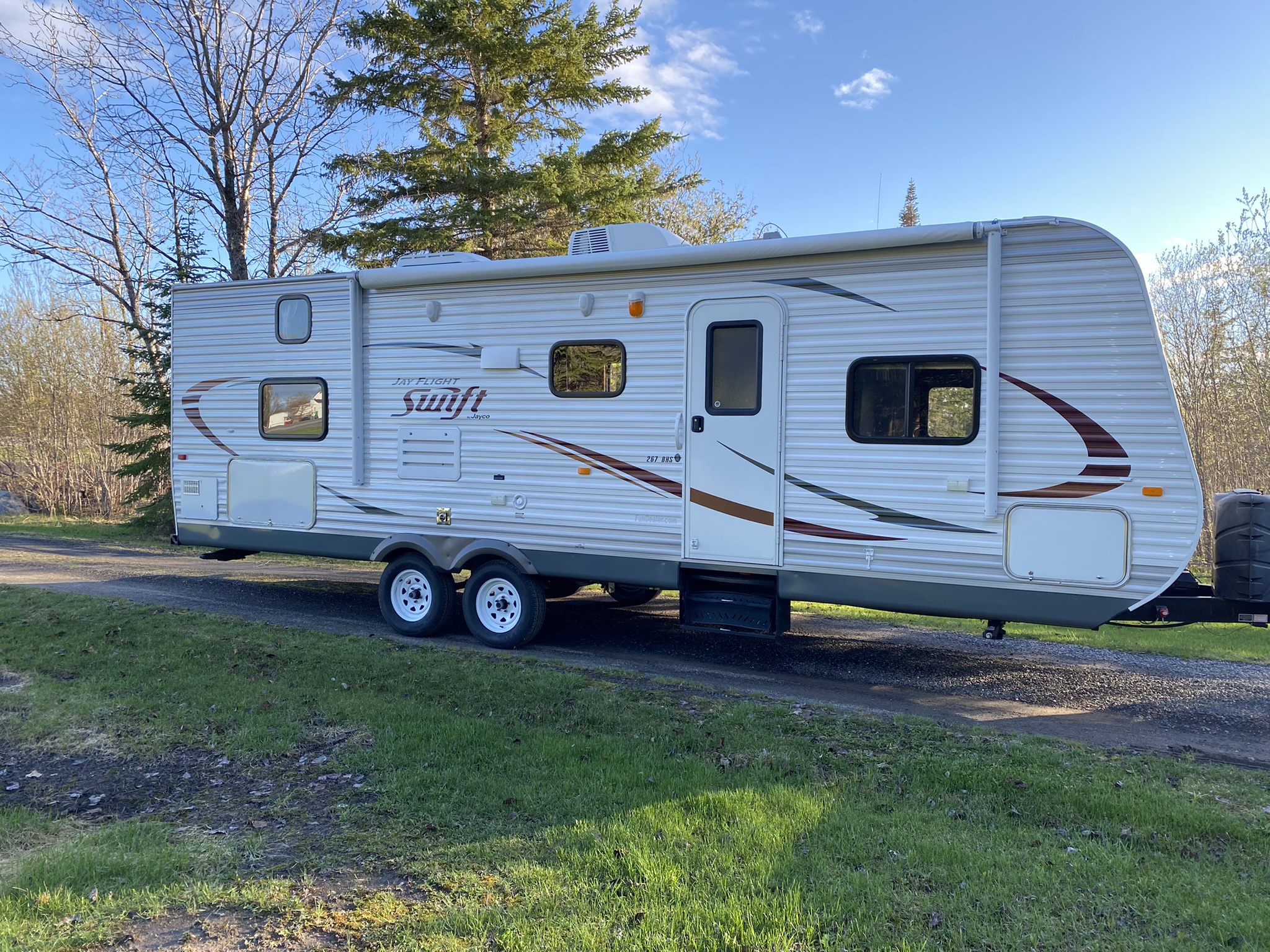 30' 1/2 ton towable with sleeping for 8 | RVshare