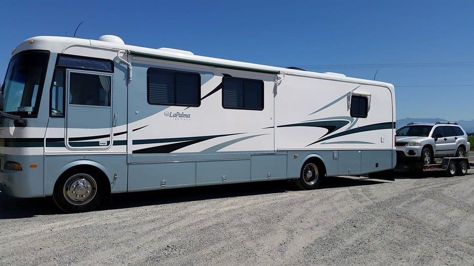 2003 LaPalma 36 DBD RV Rental near Gateway, AK | RVshare