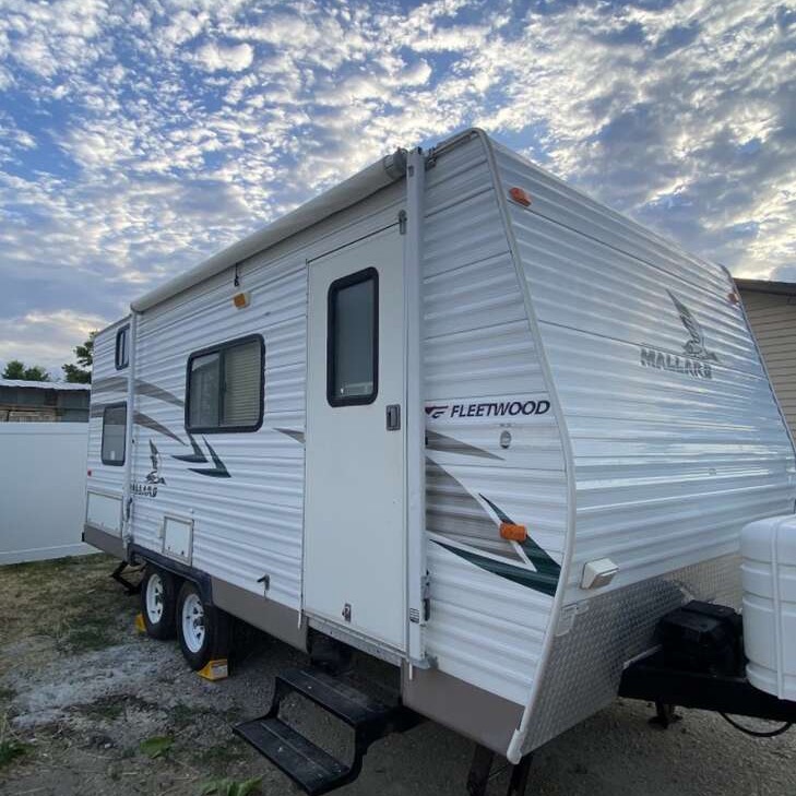 2006 Mallard 180 CK RV Rental near Lehi, UT | RVshare