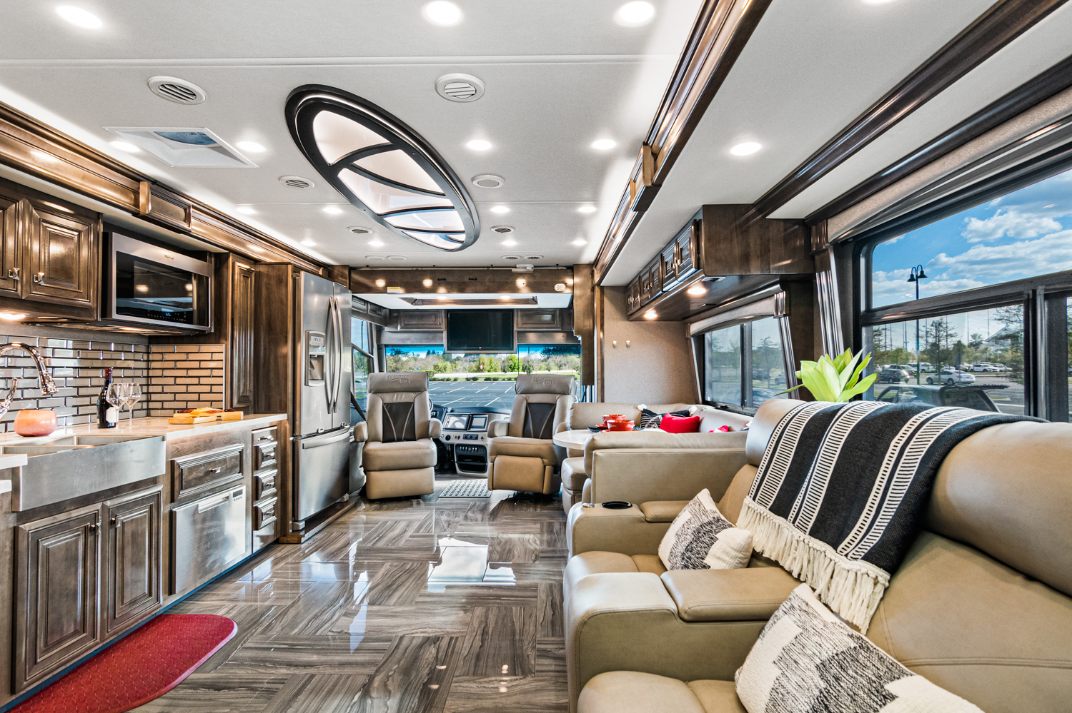 10 Must-Have RV Amenities for Families