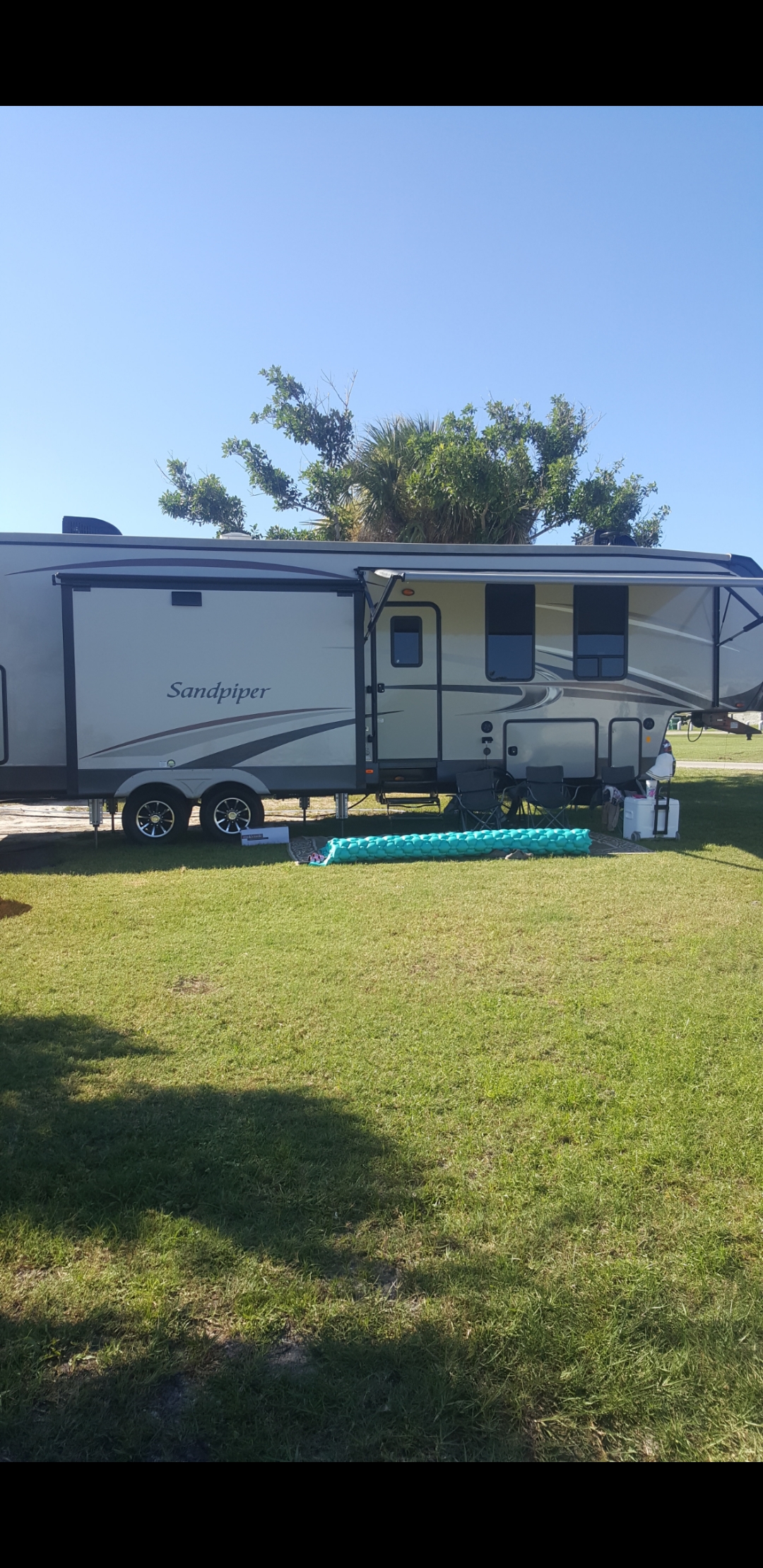 2018 Sandpiper 383RBLOK RV Rental in Lakeland, FL | RVshare