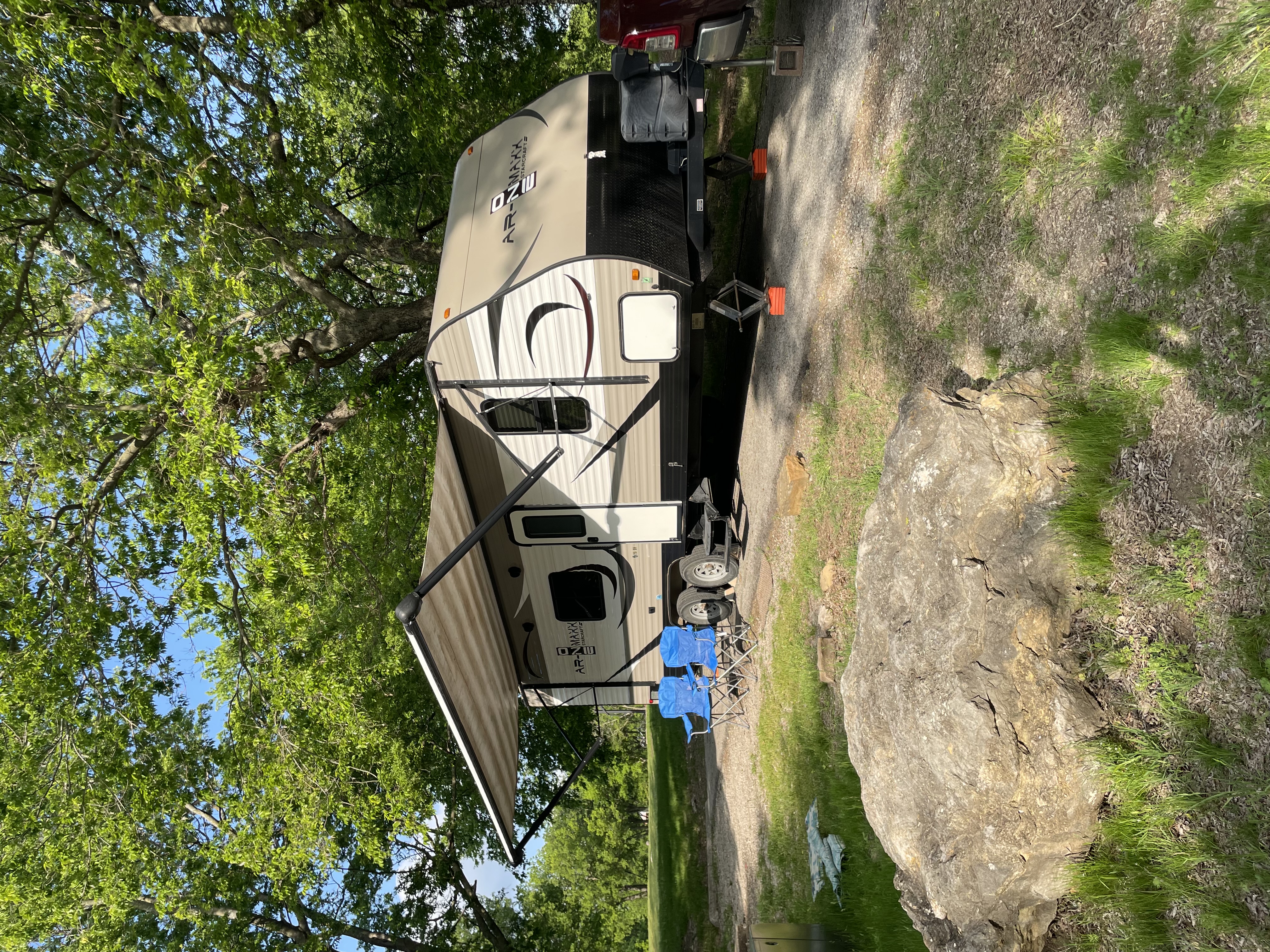 ROOMYBUNKHOUSE12 TON TOWABLE