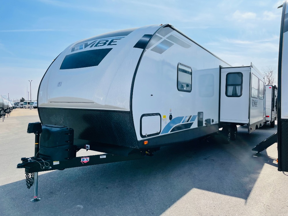 2022 Vibe 34BH RV Rental near Lake Lafayette, MO | RVshare