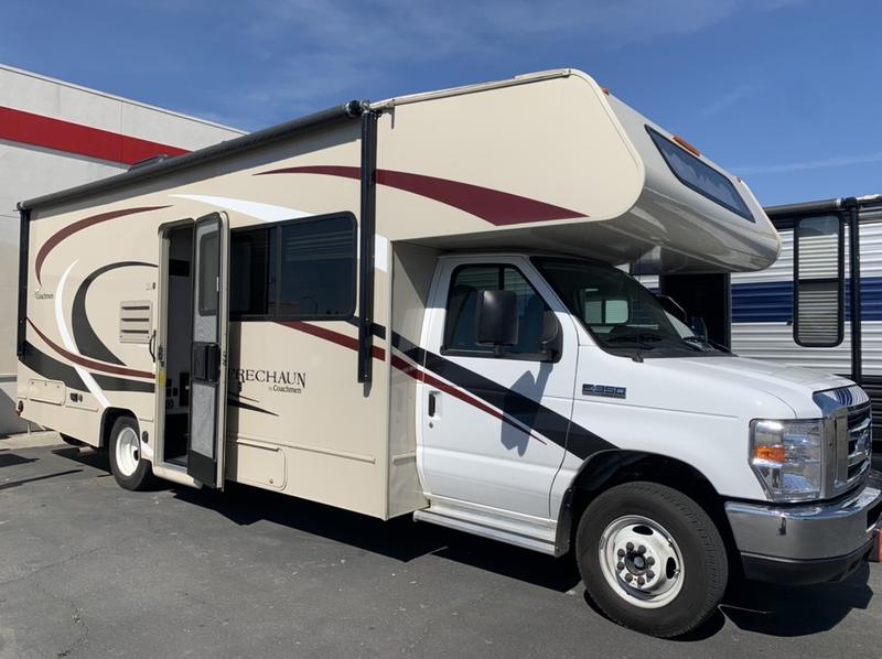 R6048 2020 Coachmen RV Leprechaun 260RS Ford 350 | RVshare