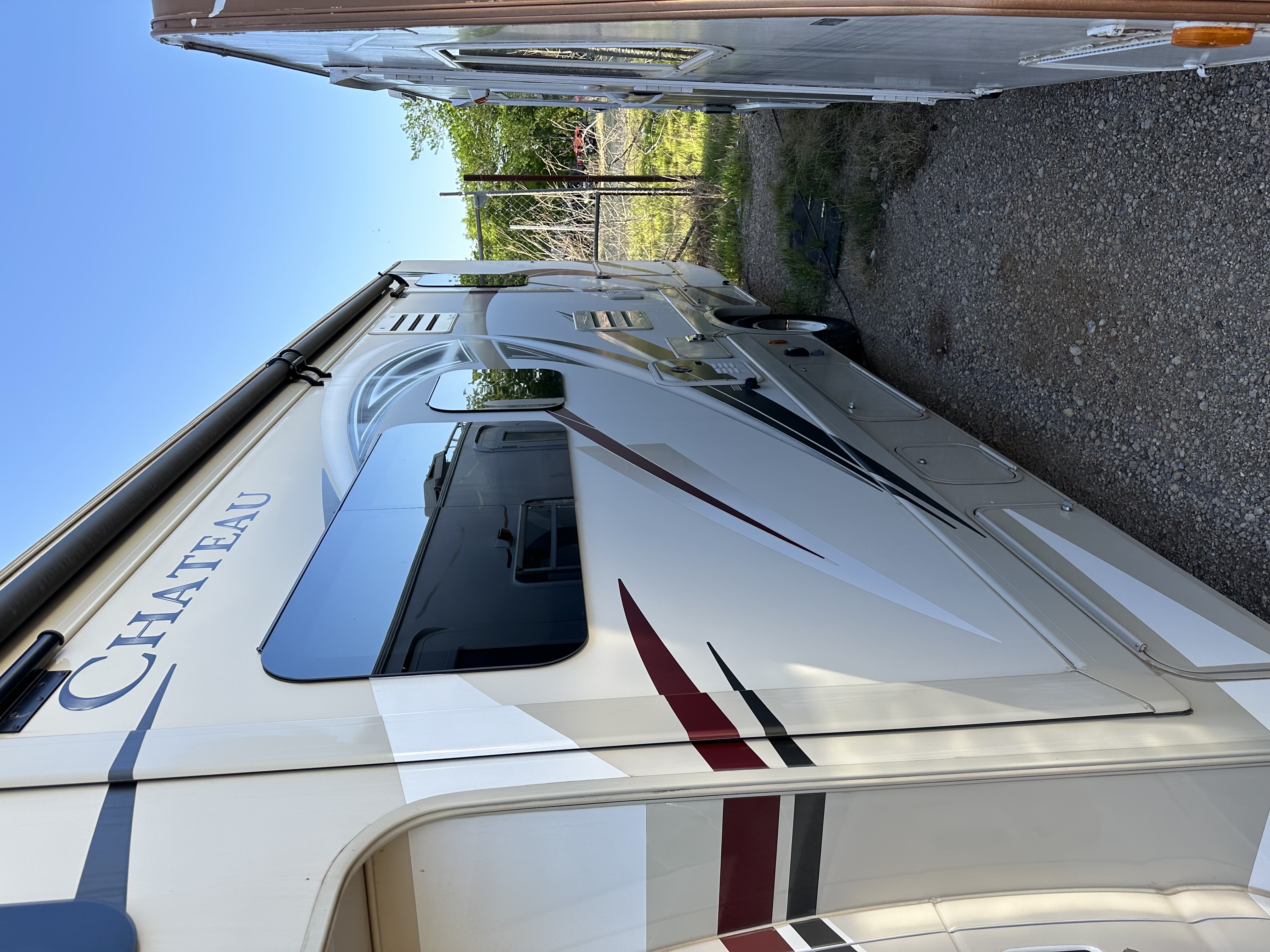 2018 Chateau 22B RV Rental near The Village, OK RVshare