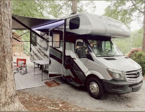 Forest River RV Forester MBS 2401R