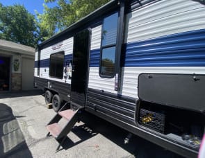 Forest River RV Cherokee Grey Wolf 22CE