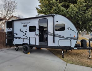 Forest River RV Wolf Pup Black Label 17JGBL