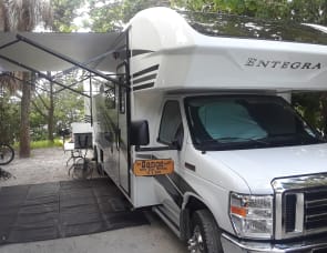 Entegra Coach Odyssey 29V