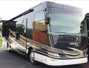 Forest River Legacy 340BH