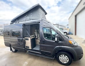 Winnebago Solis 59PX
