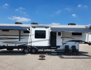 Jayco North Point 380RKGS