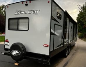 Forest River RV Cherokee Alpha Wolf 33BH-L