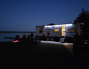 Dutchmen RV Atlas 2912BH