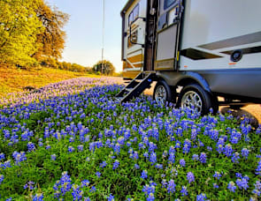Rv Rental Floresville Tx Motorhome Camper Rentals In Tx