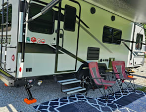 Winnebago Industries Towables Micro Minnie 2225RL
