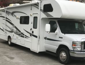 Thor Motor Coach Ford Elite