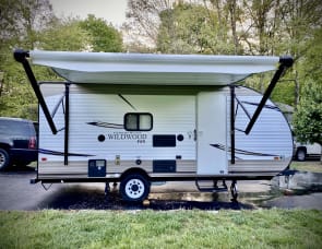 Forest River RV Wildwood FSX 197BH