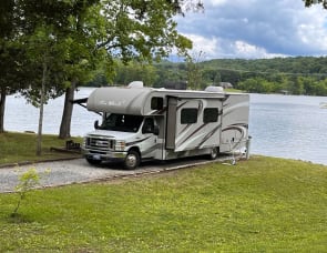 Thor Motor Coach Four Winds 31L