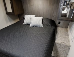 Keystone RV Springdale 32TH