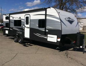 Prime Time RV Avenger 26BH