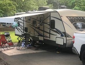 CrossRoads RV Sunset Trail Super Lite ST270BH
