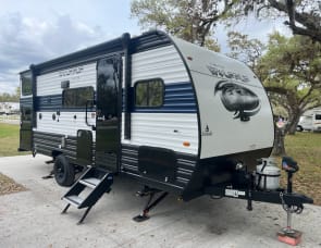Forest River RV Cherokee Wolf Pup 17lw