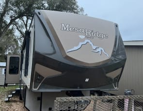 Highland Ridge RV Mesa Ridge MF371MBH
