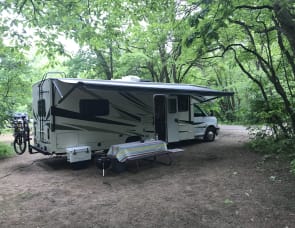 Coachmen RV Freelander 27QB Chevy 4500