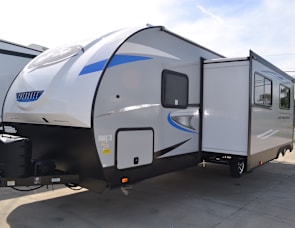 Forest River RV Cherokee Alpha Wolf 26DBH-L