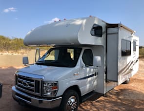 Thor Motor Coach Ford E-450 Freedom Elite