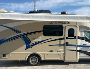 Thor Motor Coach Compass AWD 23TW