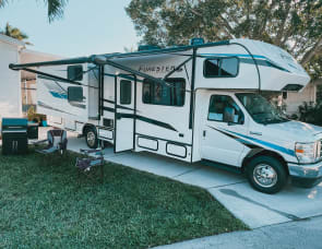 Forest River RV Forester 3271S Ford